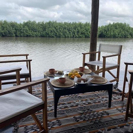 Dolce Ouidah Lodge Esterno foto